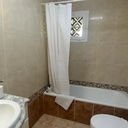 Los Abrigos, Apartamento Con Terraza شقة لوس أبريغوس